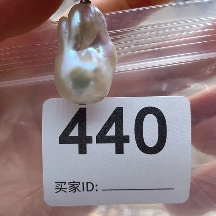 未镶嵌天然珍珠。  漏 漏 漏淡水珍珠