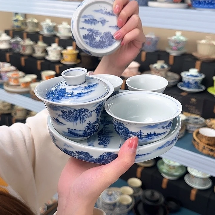 当代艺术家辞典等多