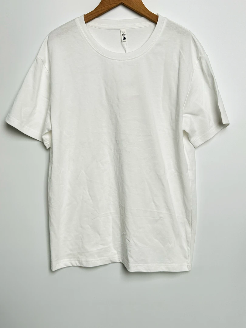 J042男士短袖T恤短袖时尚夏季运动百搭圆领