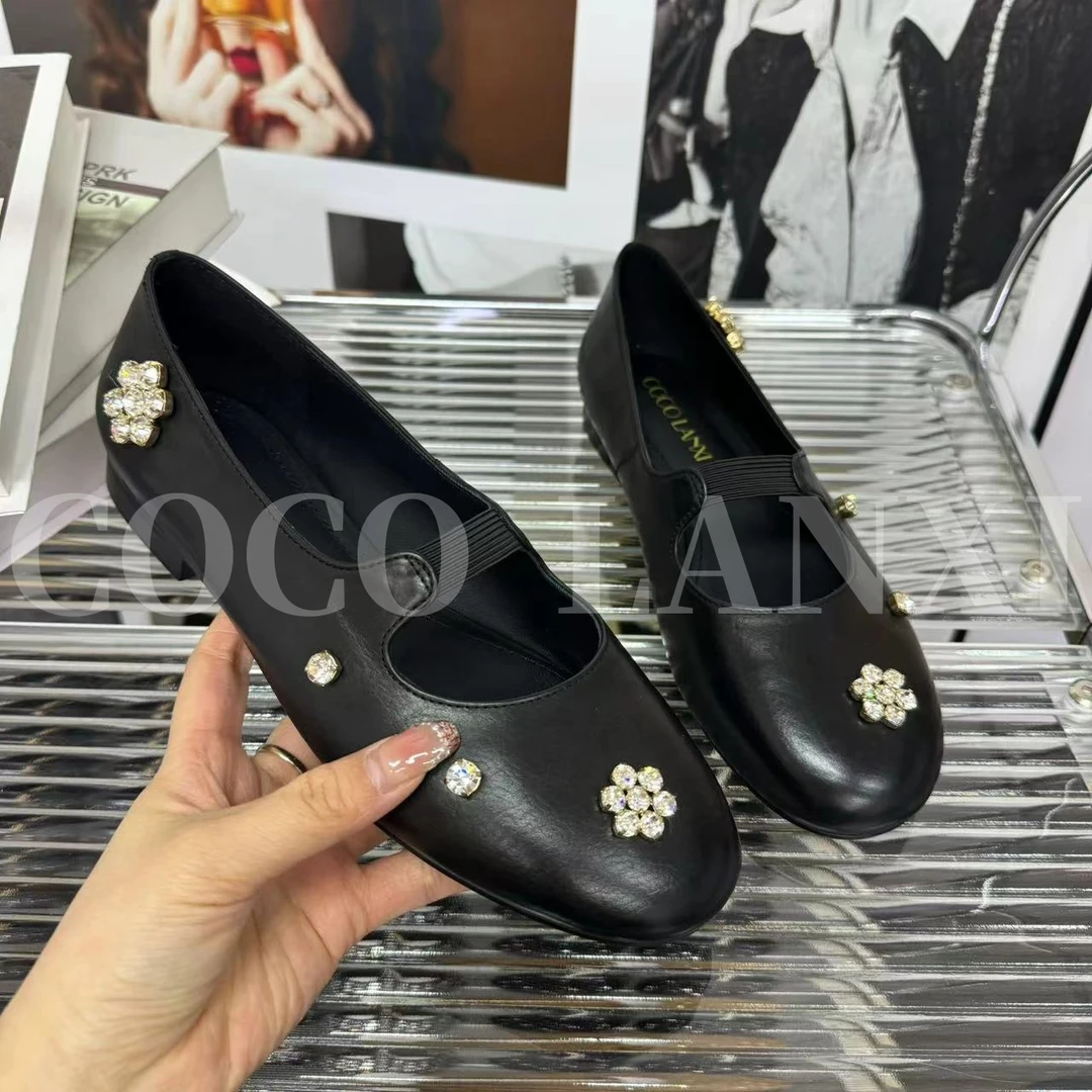 【梦悦】时尚休闲百搭女士黑色软底圆头低跟小单鞋25DX045LX