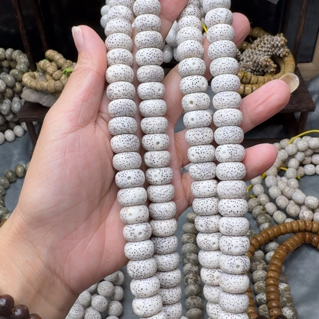 X***…吊坠星月菩提hfhjukkkook