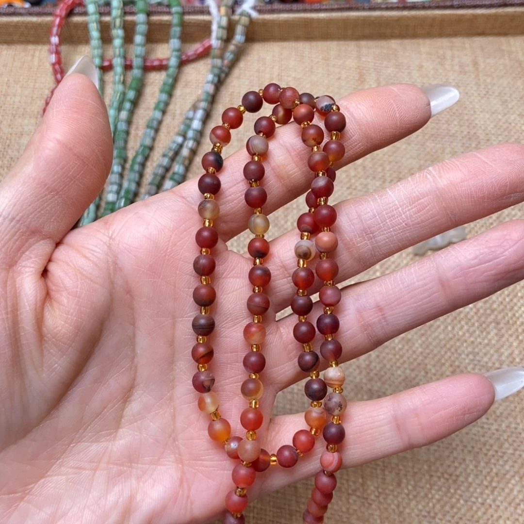 琉璃颈饰小瑙链子