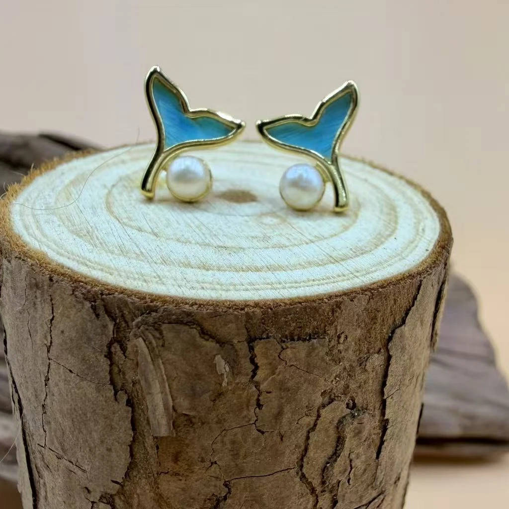 合金羽毛耳饰 非遗鹦鹉羽点翠工艺 百搭鱼尾耳钉