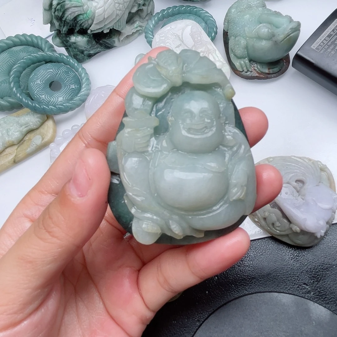 Z***H未镶嵌定制翡翠是