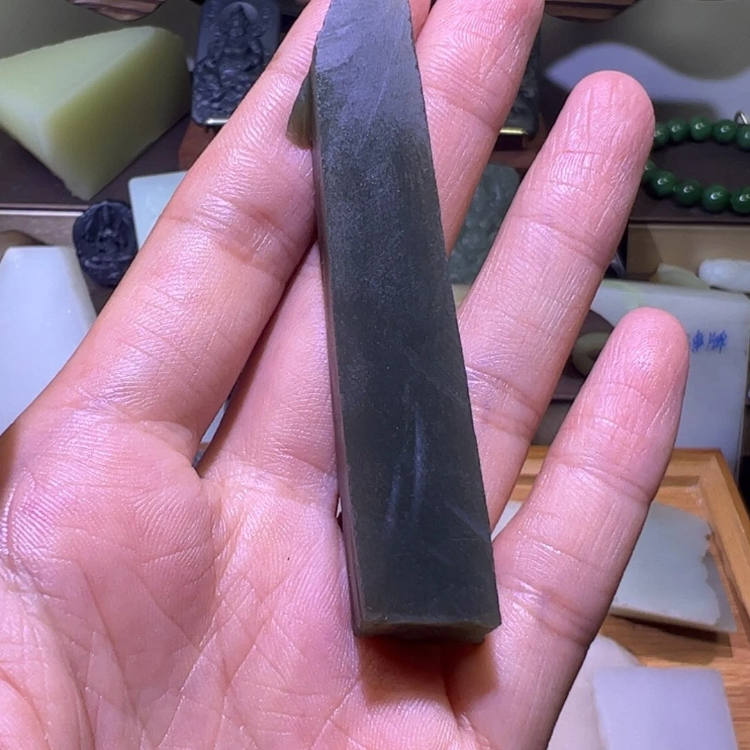 和田玉未镶嵌珠宝半成品