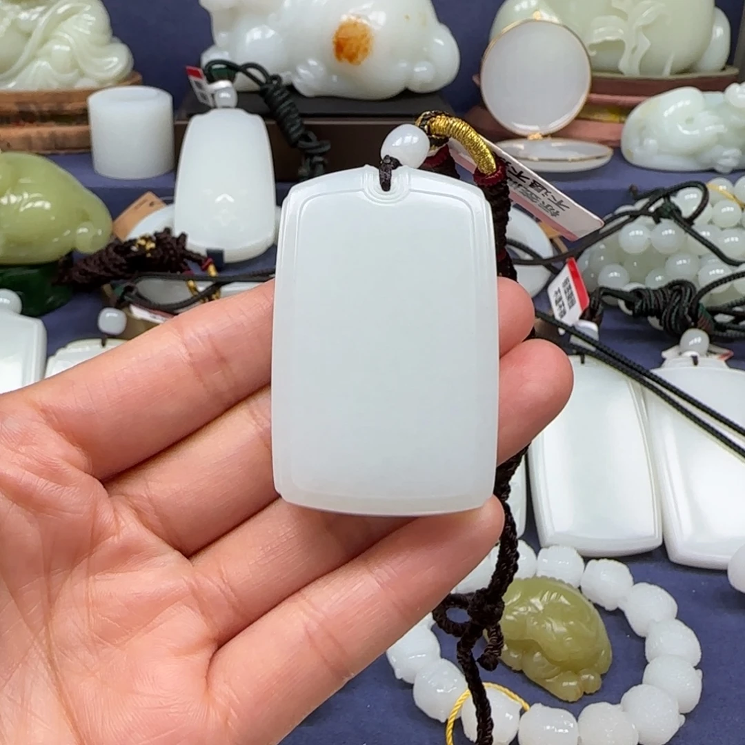 仙***天和田玉未镶嵌挂件