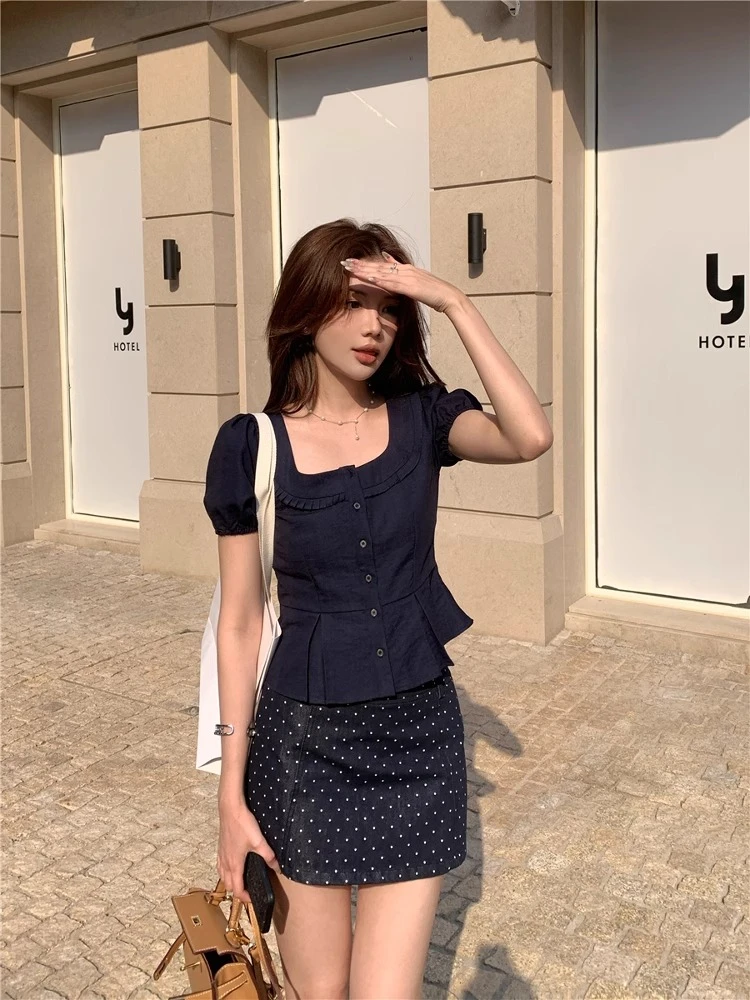 【塔塔专属】法式方领泡泡短袖衬衫女2025年新款夏季修身短款上衣女