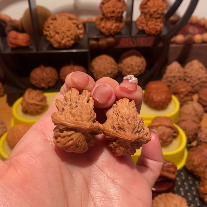 大***翟文玩核桃吊坠小鸟