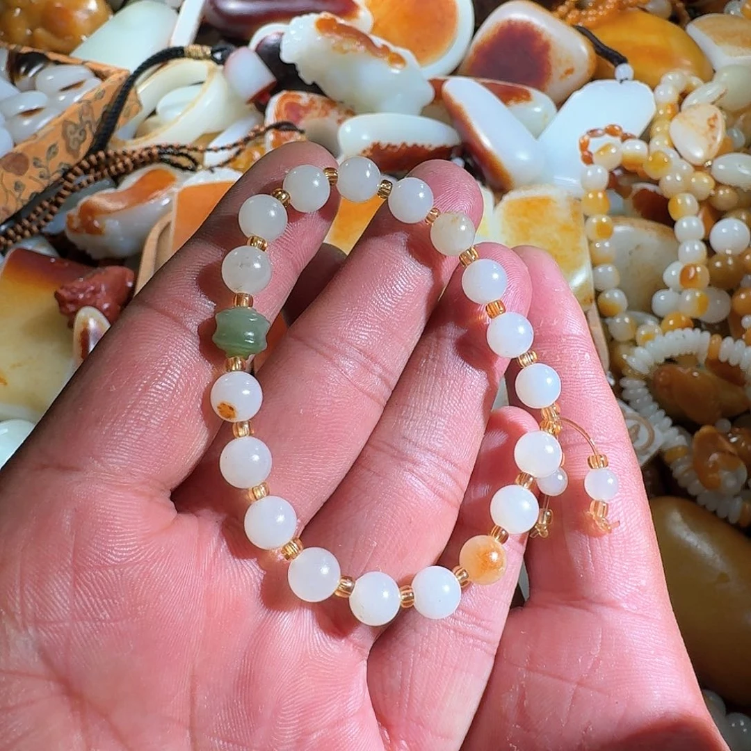 和田玉挂件未镶嵌?**?