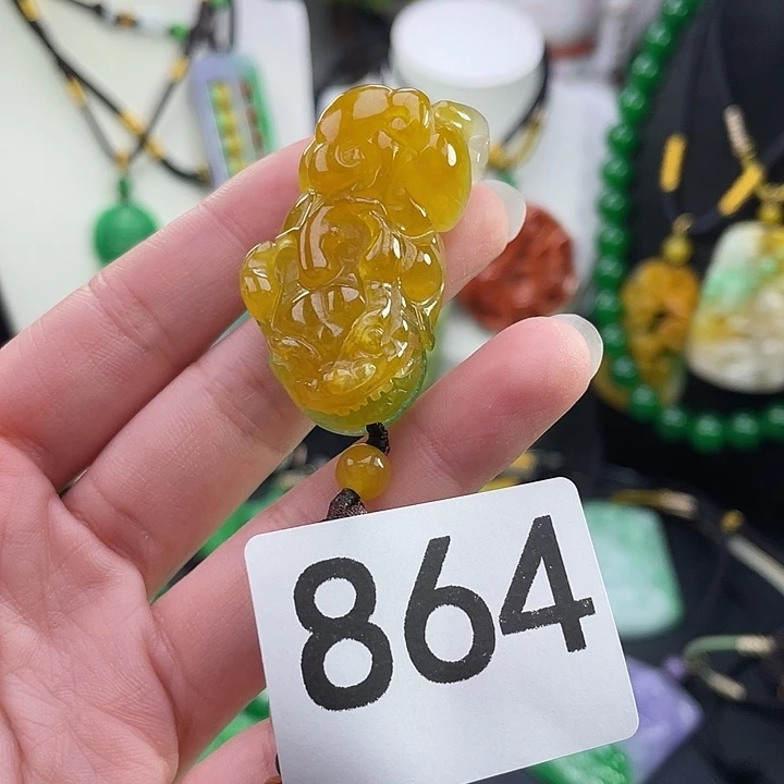 吊坠(赠链)未镶嵌翡翠