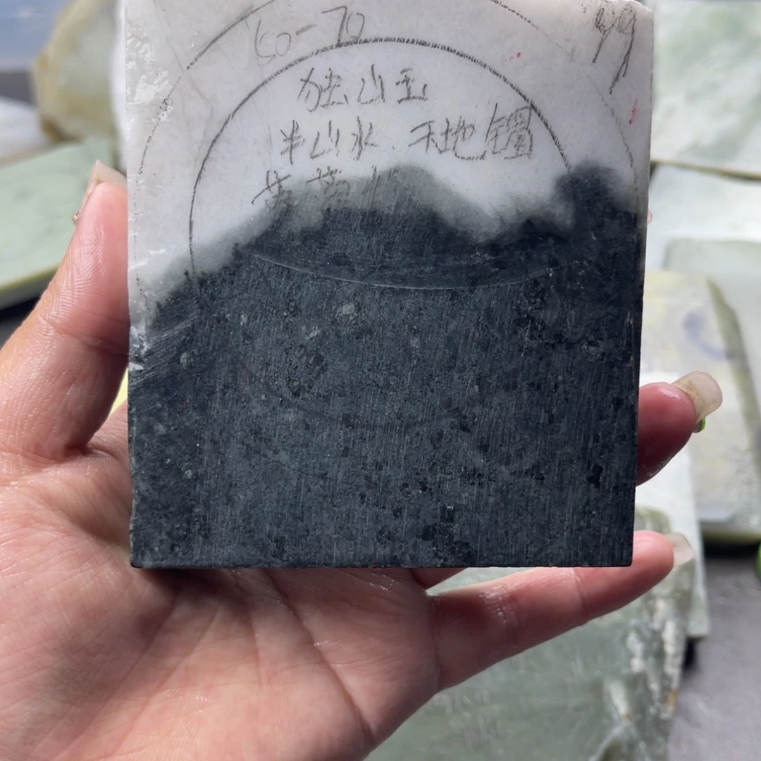 未镶嵌独山玉手镯定制手镯