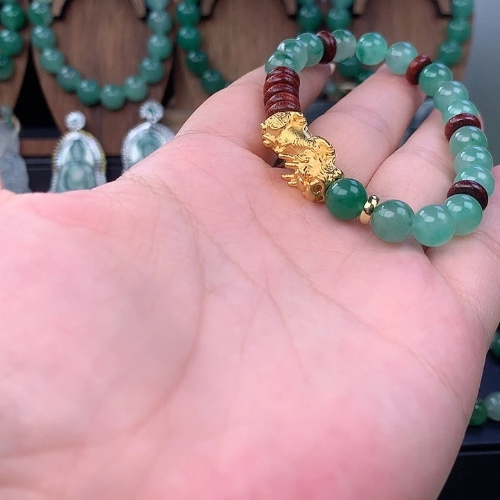 未镶嵌手链石英质玉