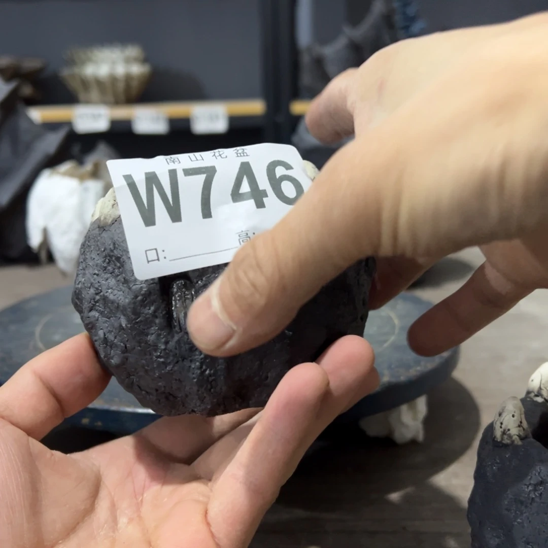 瓶?*景德镇手捏花盆摆件