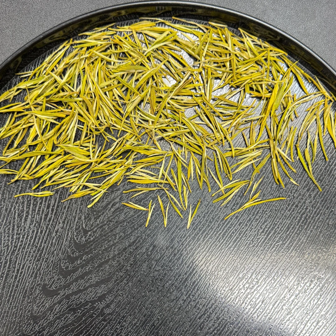 【霞姐】招牌茶金镶玉2025新茶  临时链接以直播间为准