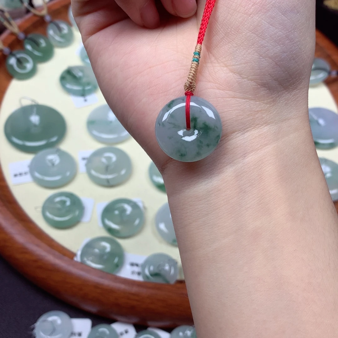 翡翠未镶嵌颈饰吊坠19.8/6.3mm