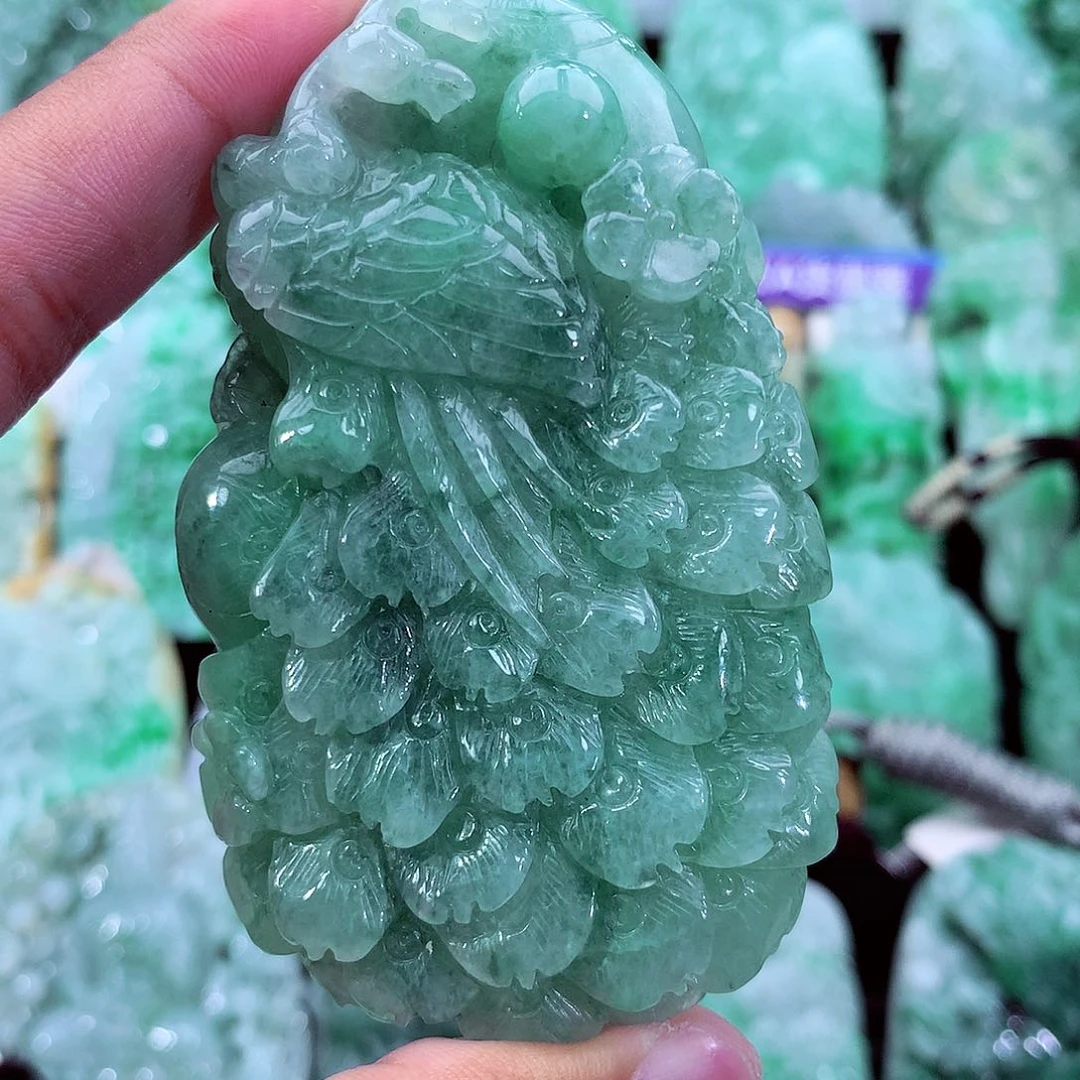 吊坠(不含链)未镶嵌翡翠