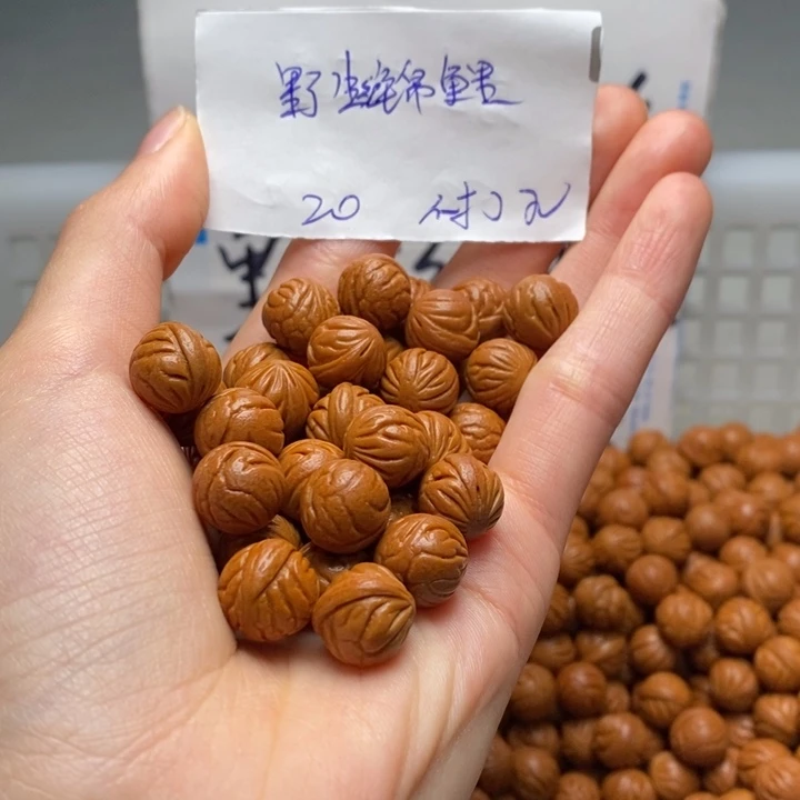 手串桃核12mm左右野生红锦鲤20颗（不打孔）