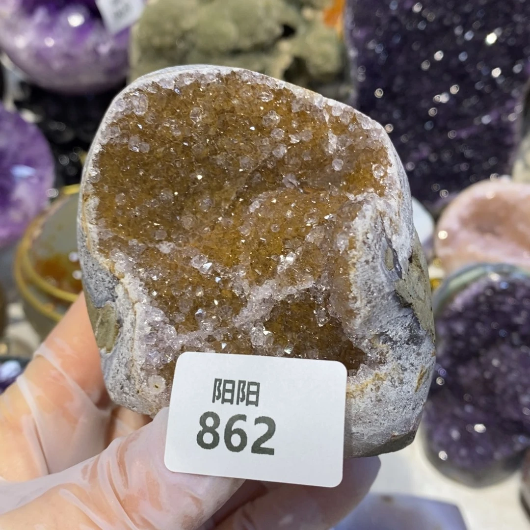 未镶嵌水晶大型摆件（非配饰）