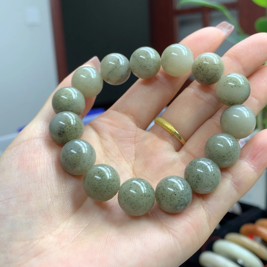 石英质玉串未镶嵌