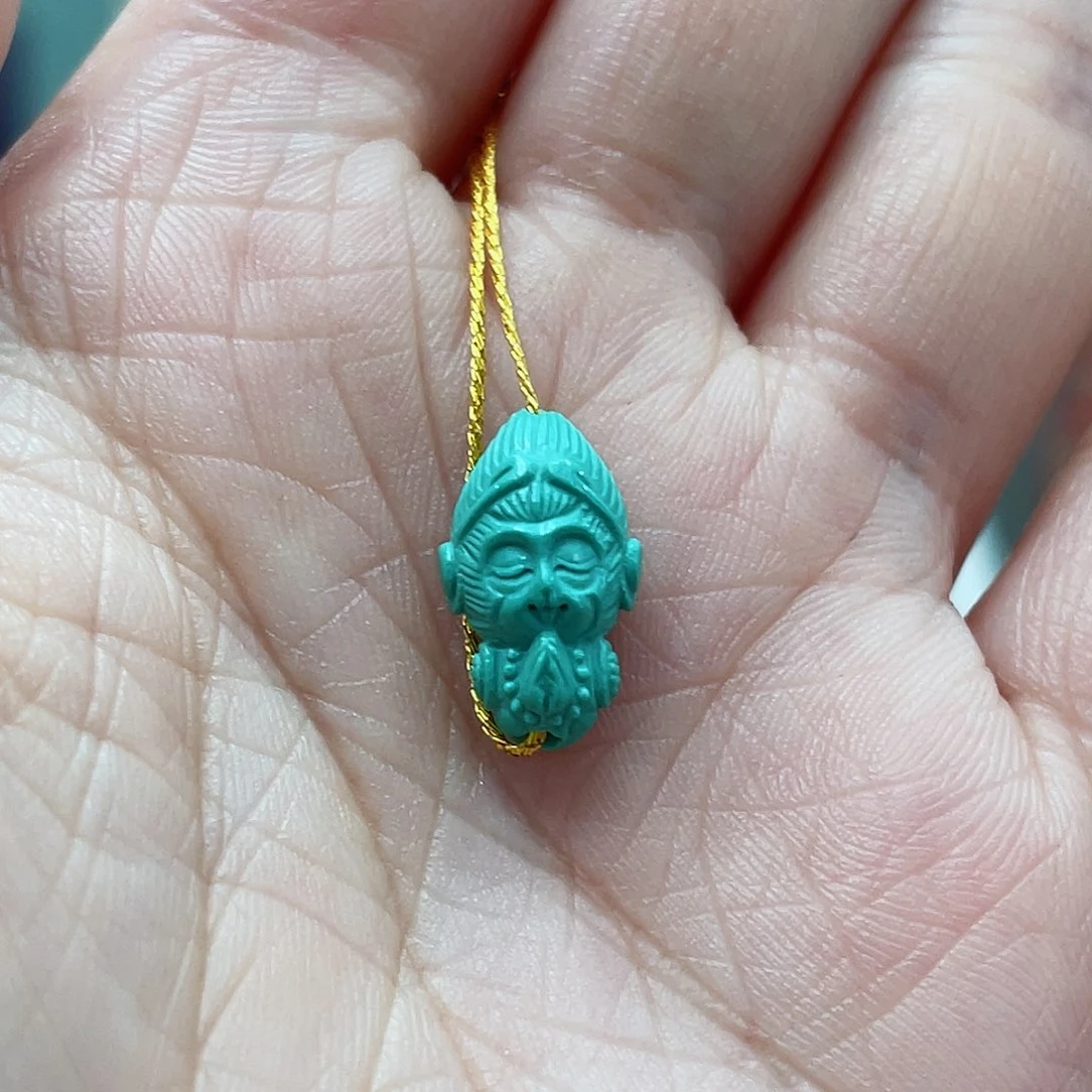 绿松石颈饰未镶嵌