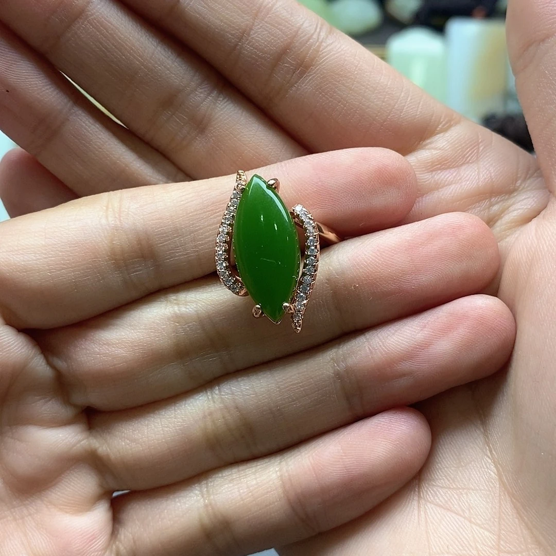 和田玉银S925镶嵌颈饰