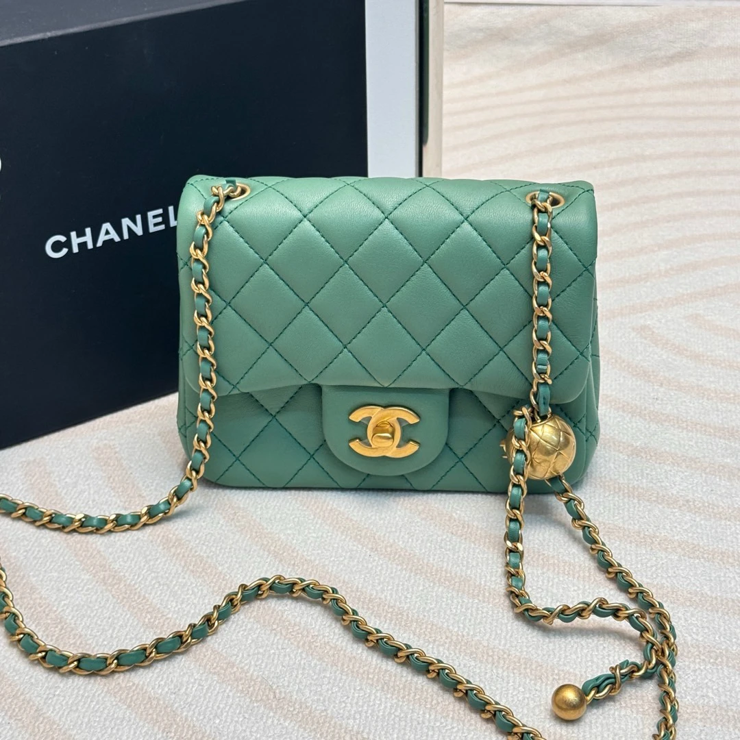 95新 Chanel/香奈儿 深绿色 金扣 羊皮 金球方胖子/633197080