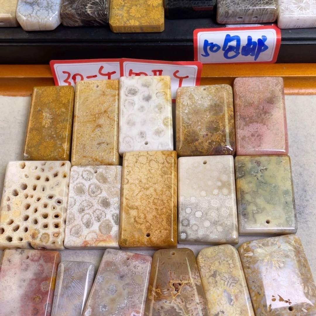 硅化玉吊坠合金莲