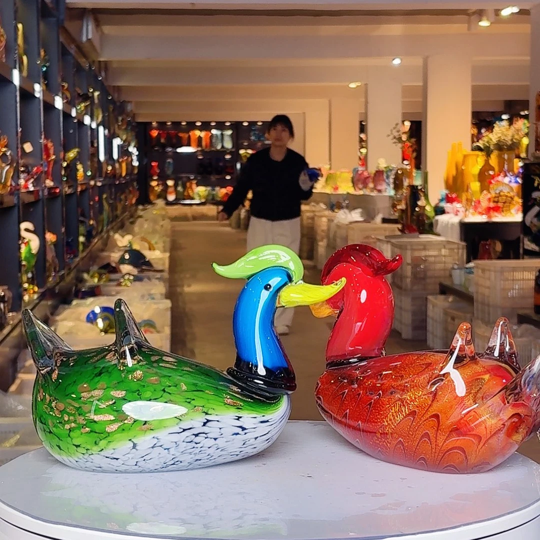 摆件琉璃岛上有个叫小