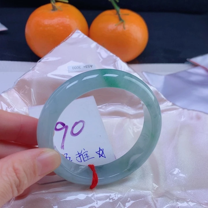 翡翠手镯未镶嵌545455353535353