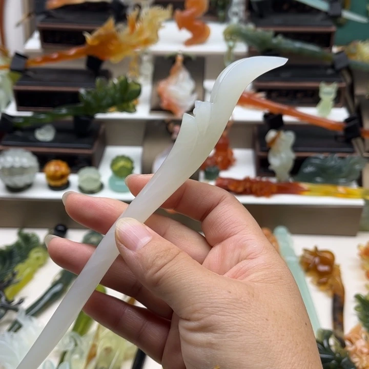 蛇纹石玉未镶嵌岫玉发簪