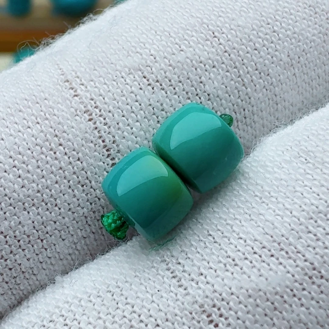 绿松石未镶嵌直切对珠5.9