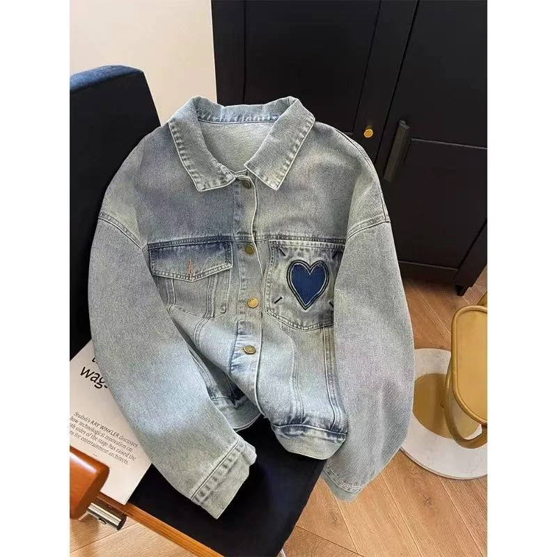 260贴布爱心女士牛仔外套