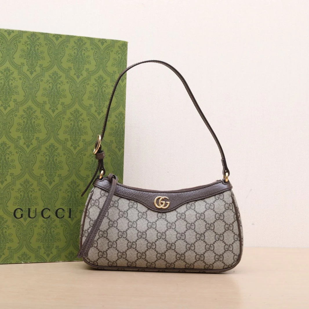 99新 GUCCI/古驰 【娇】腋下包 小号 25 乌木色 PVC 金扣 478701