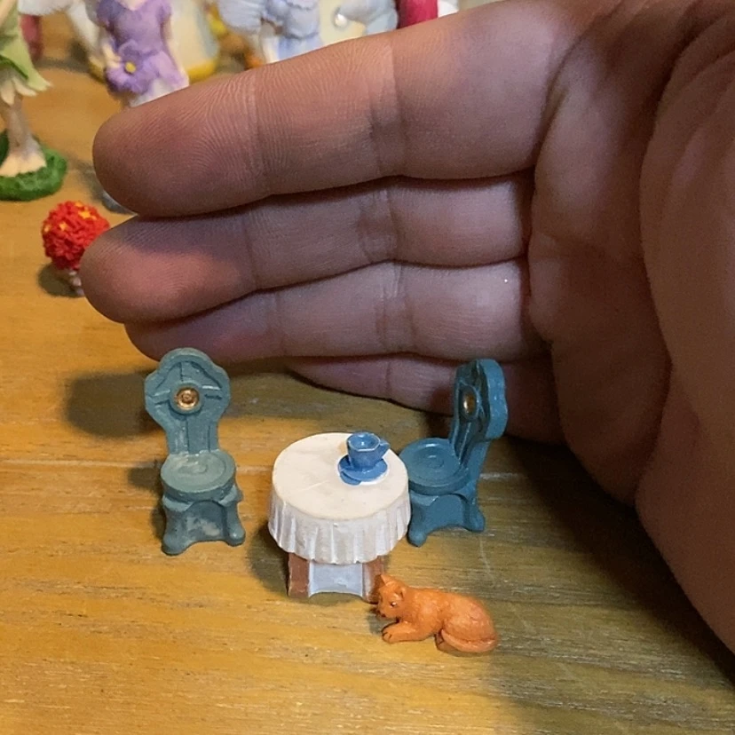 【闪购商品】有机玻璃长****?树脂工艺品摆件