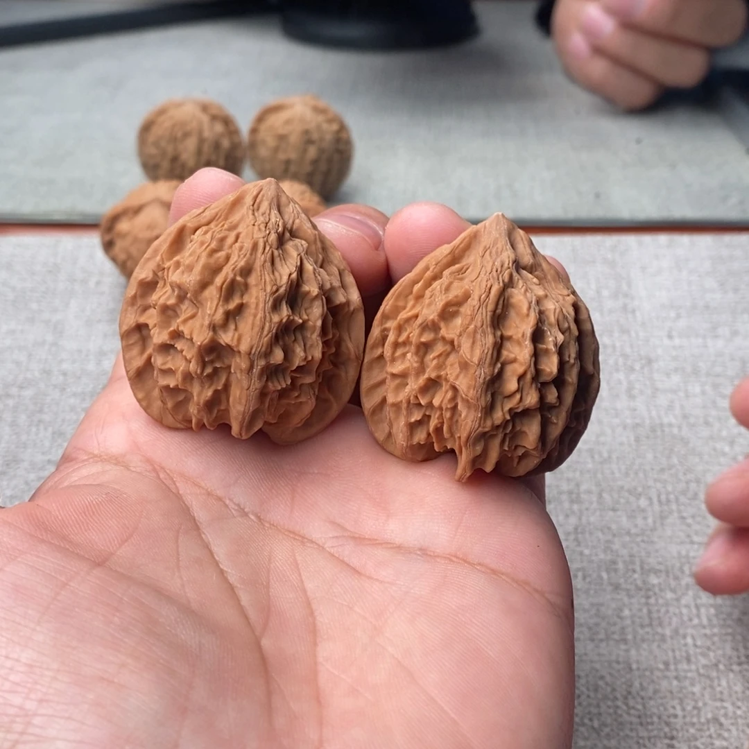 文玩核桃吊坠野生小众灯笼41