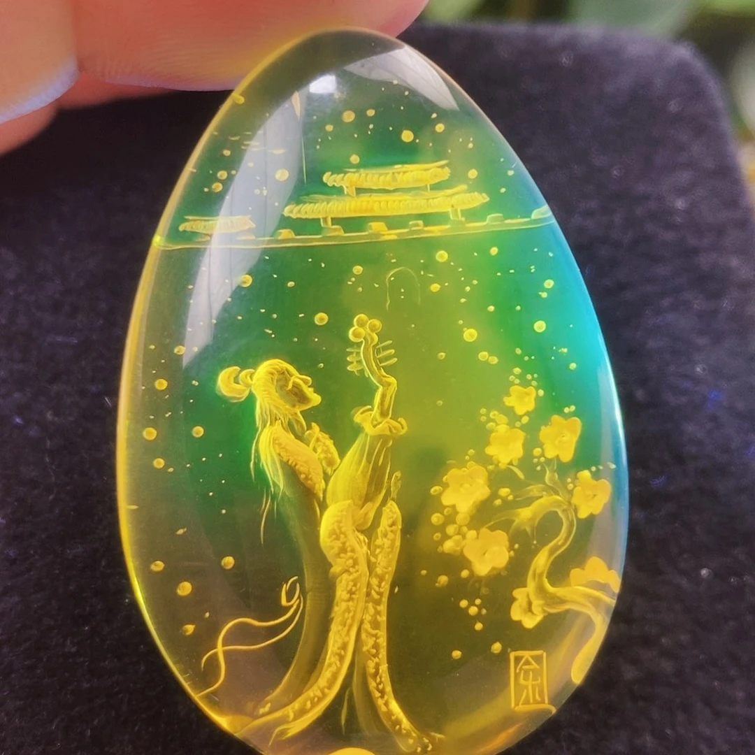 【闪购商品】金珀吊坠(不含链)未镶嵌