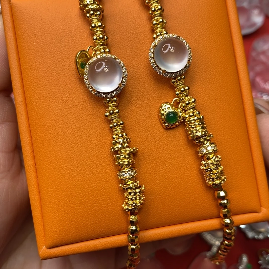 石英质玉合金手链随机发一