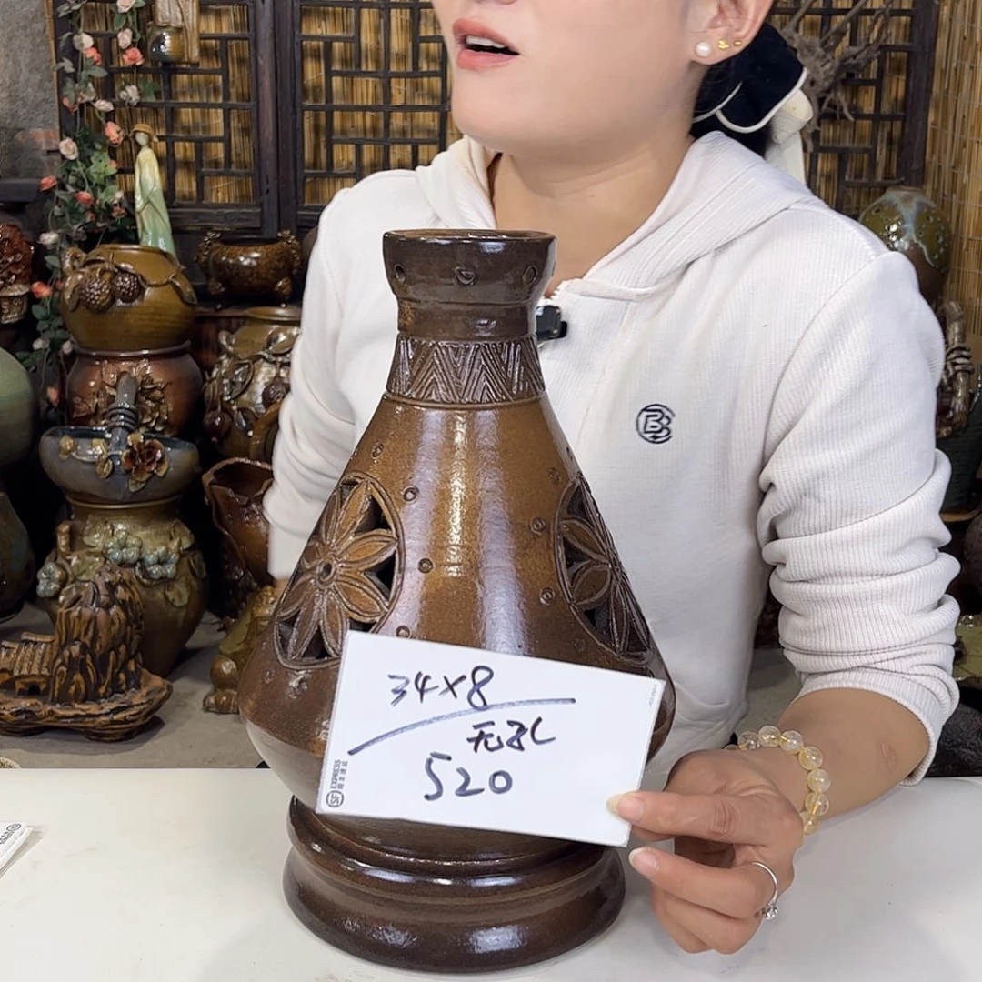 紫砂花盆在一起我的