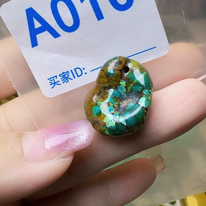 未镶嵌绿松石珠宝奇石