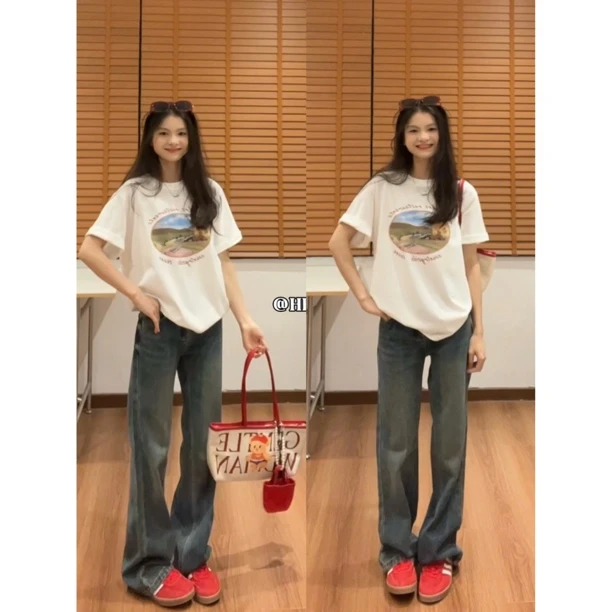 【曼城旧事】hhyb*原包装！中腰水洗折痕刺绣直筒牛仔裤～