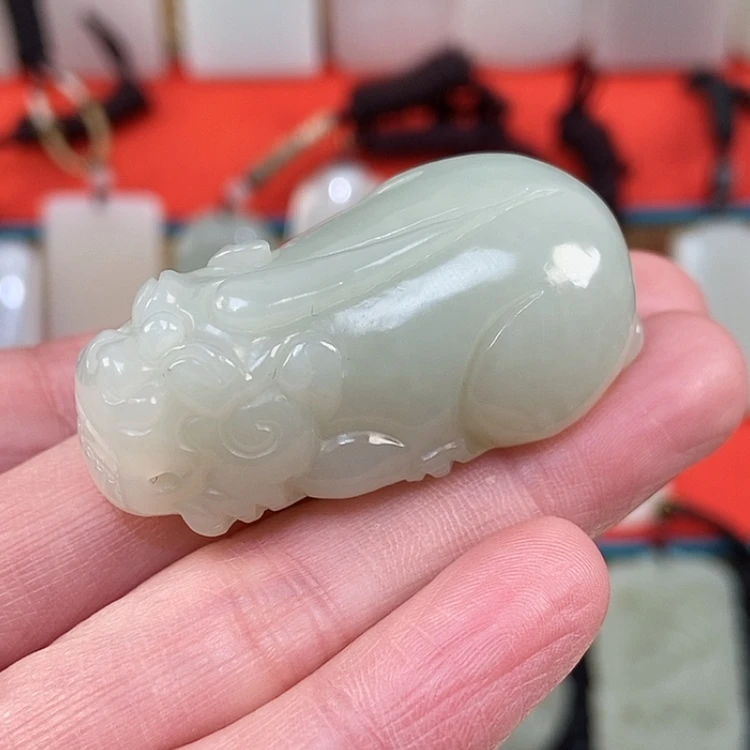 【闪购商品】颈饰未镶嵌和田玉