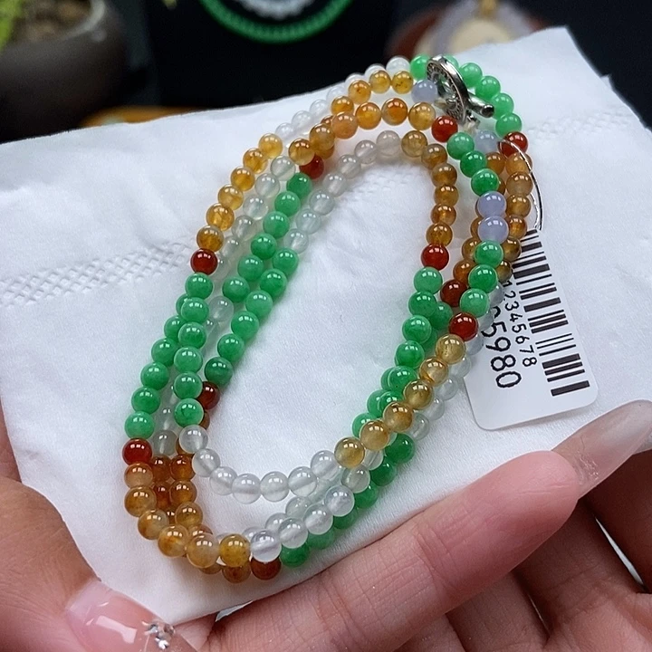 翡翠挂件未镶嵌珠链