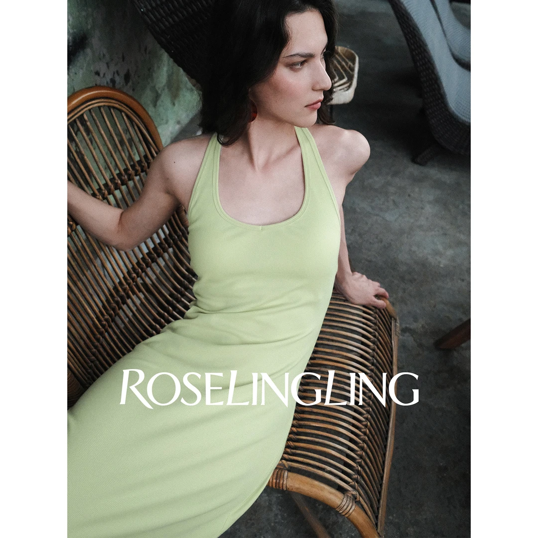 ROSELINGLING身心自由 亲肤顺滑棉混纺罗纹针织浪漫度假U领连衣裙