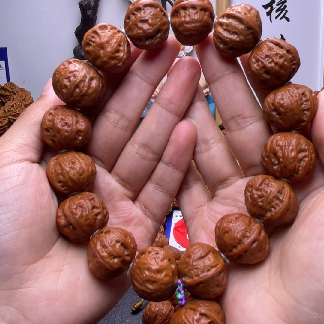 文玩核桃吊坠金鱼肚手持