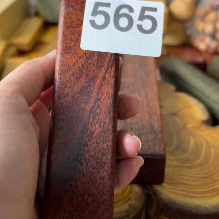 黄杨木湛***水0000000000