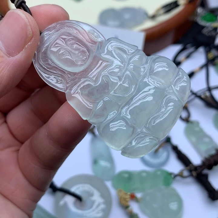 雾***屿一物一图，观音吊坠