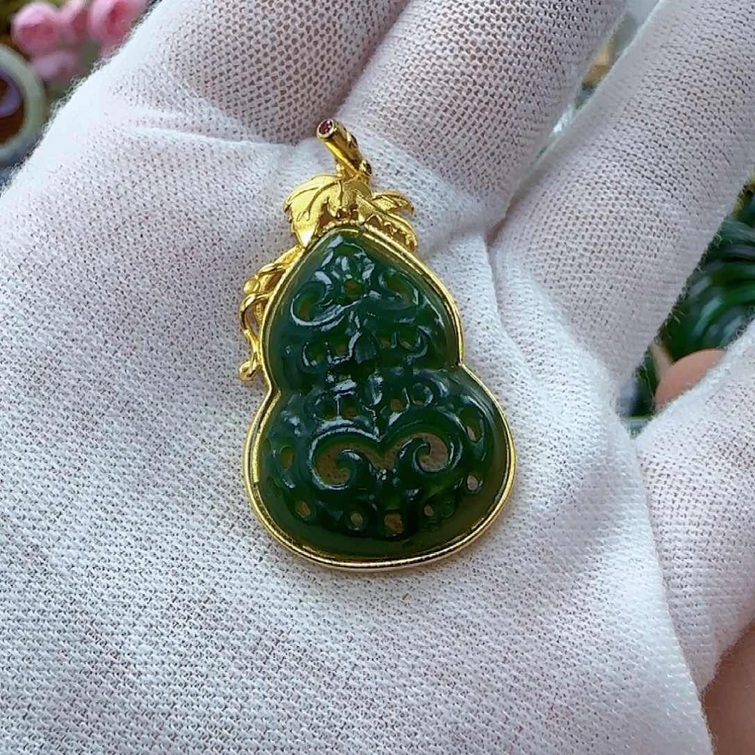 和田玉（碧玉）挂坠未镶嵌
