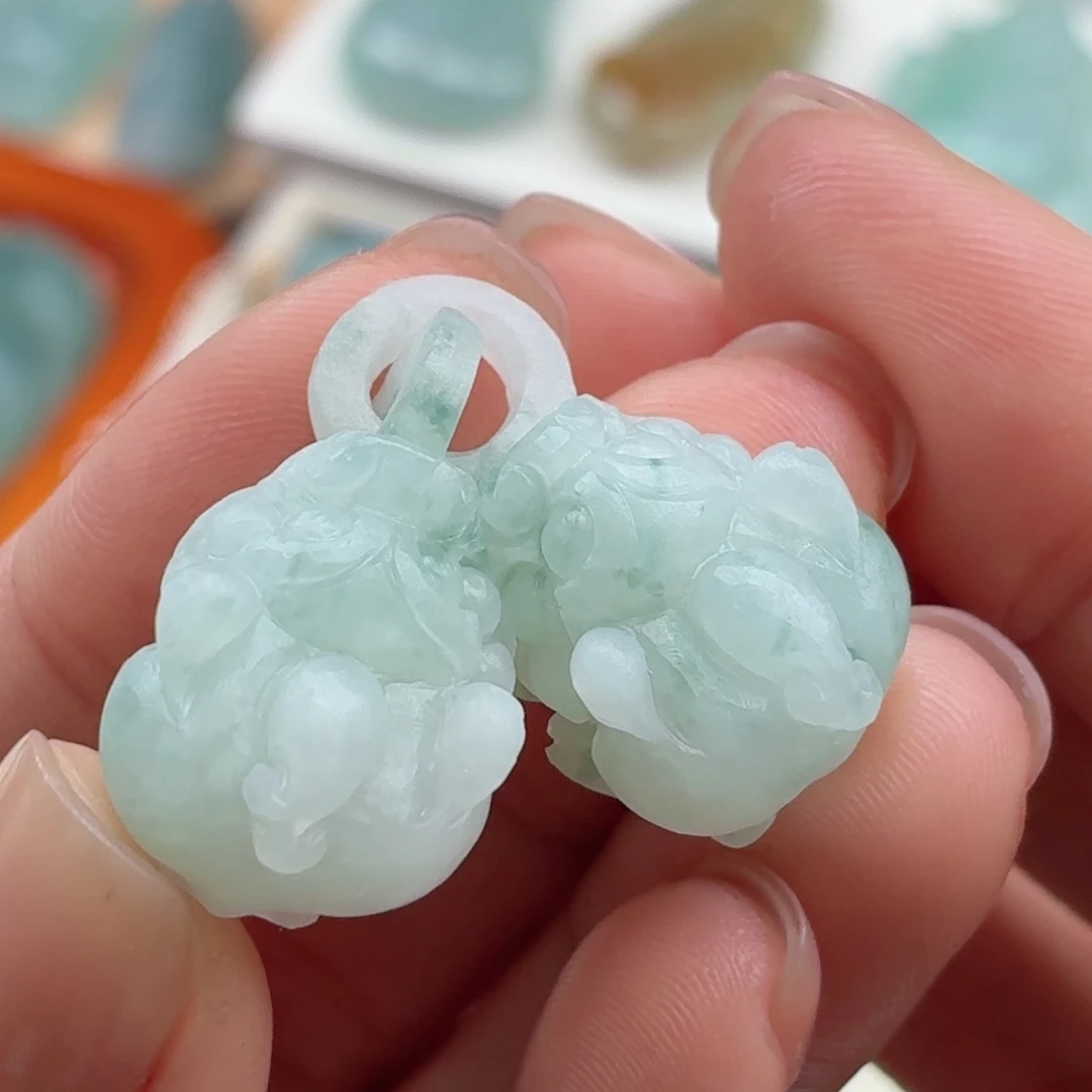 定制翡翠未镶嵌天然A货翡翠