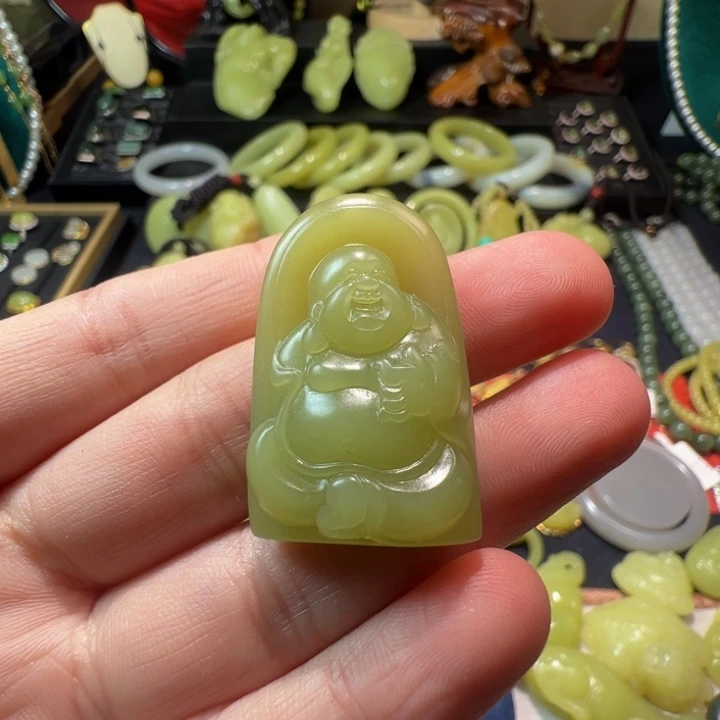 和田玉（黄玉）颈饰未镶嵌