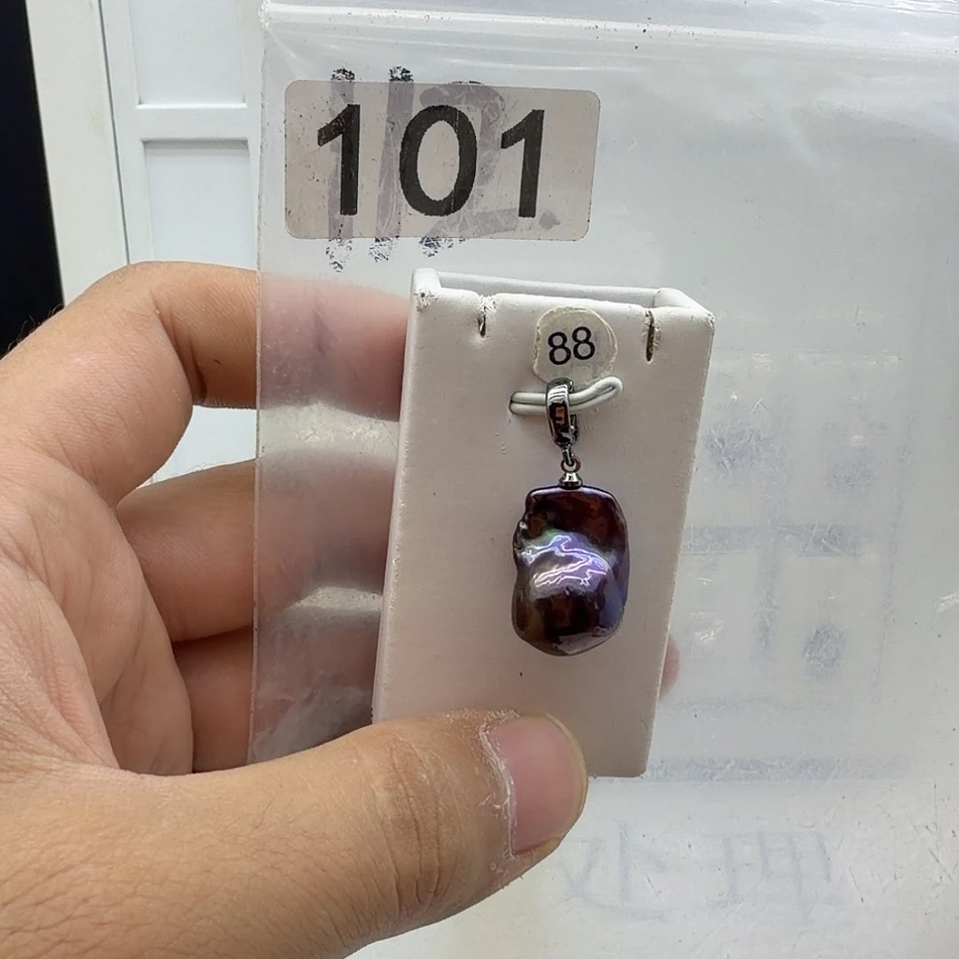 淡水珍珠合金颈饰